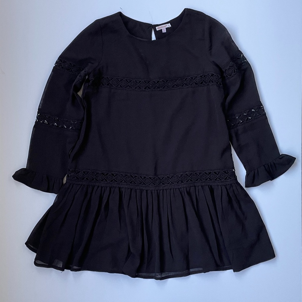 Ella Moss Dress w/Fluttered Sleeves/Bottom Size 10